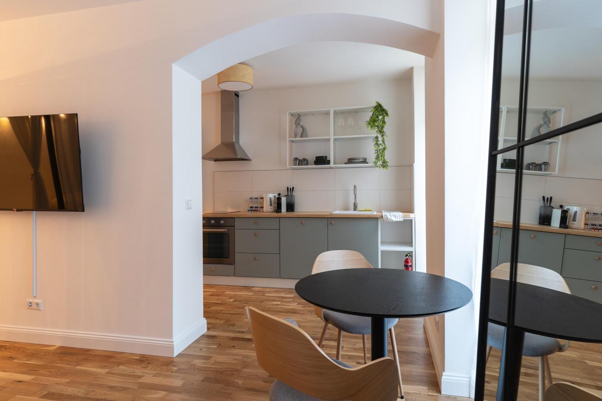 Appartement Helle Am Mehringdamm - Stylisch Und Zentral *